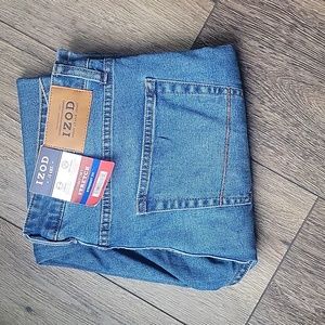 IZOD 34x30 Mens Jeans